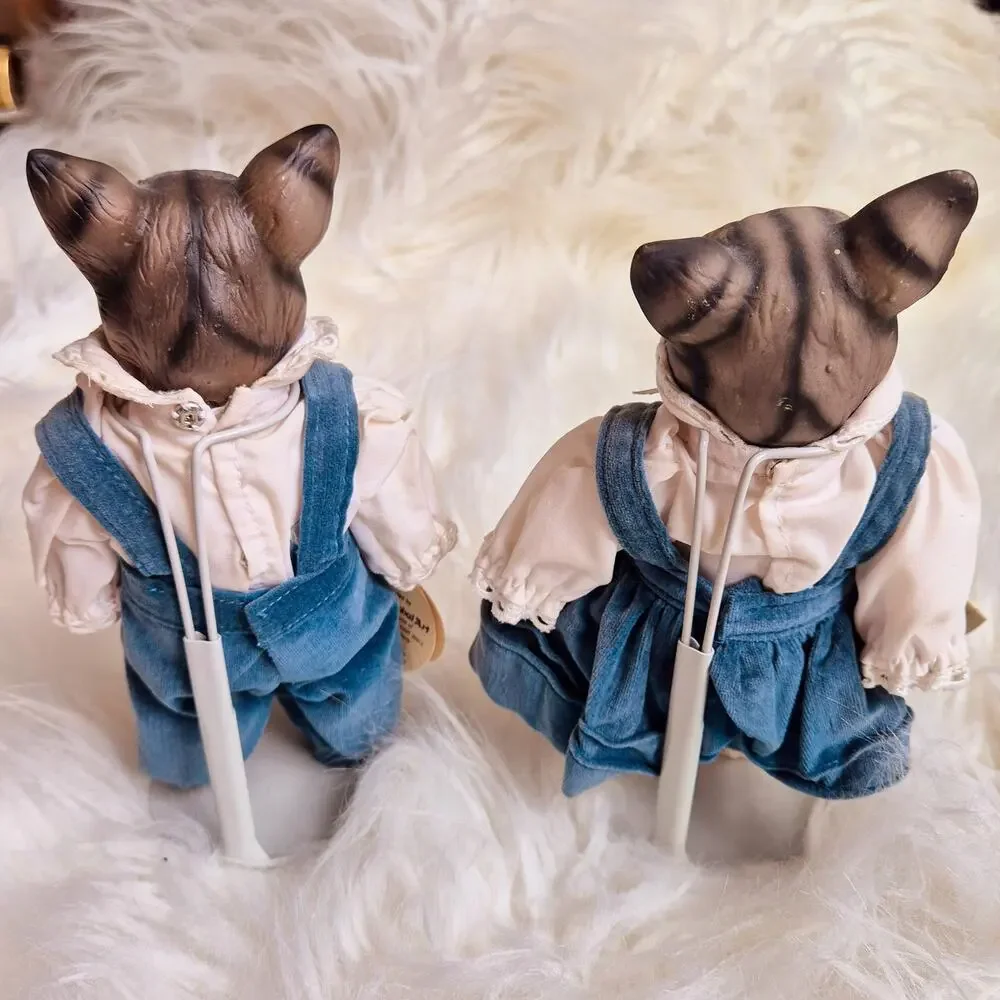 Vintage Victoria Ashlea Originals Porcelain Cat Doll Pair With Stands & Tags